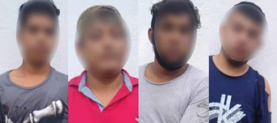 Detienen a asaltantes de camiones de carga y vehículos de la Villahermosa-Cárdenas Detienen a asaltantes de camiones de carga y vehículos de la Villahermosa-Cárdenas