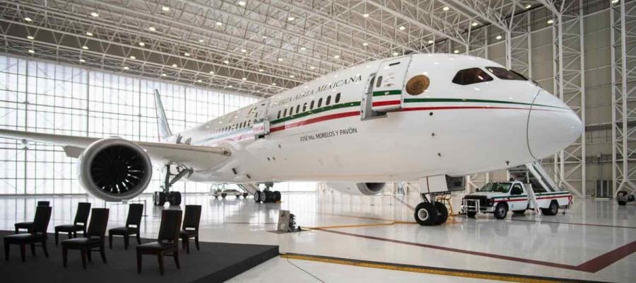 Oficina con caminadora, sala de prensa para 42 personas, dos cocinas… exhiben lujos al interior del avión presidencial