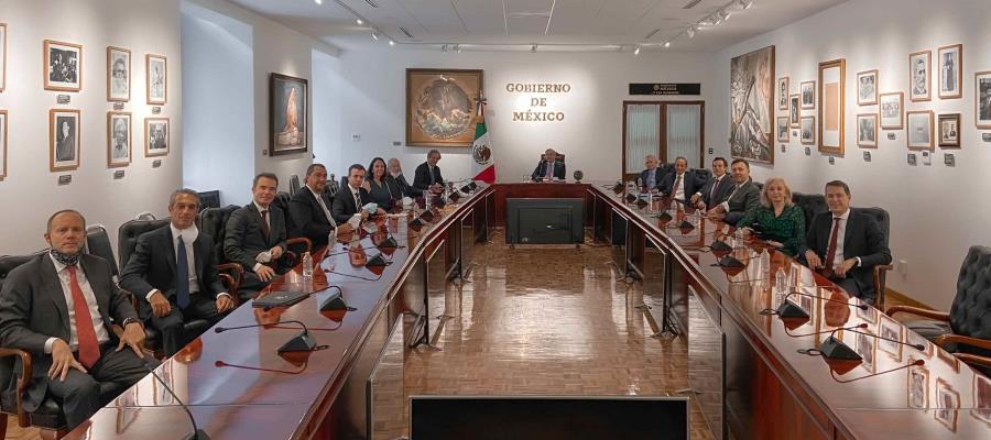 Asegura AMLO que hay voluntad del sector empresarial para sumar esfuerzos frente a la crisis económica y la epidemia Asegura AMLO que hay voluntad del sector empresarial para sumar esfuerzos frente a la crisis económica y la epidemia