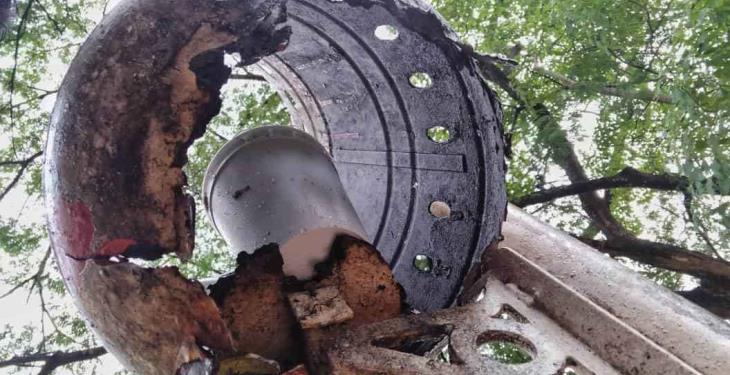 Abundan botes de basura deteriorados en la vía pública de Villahermosa