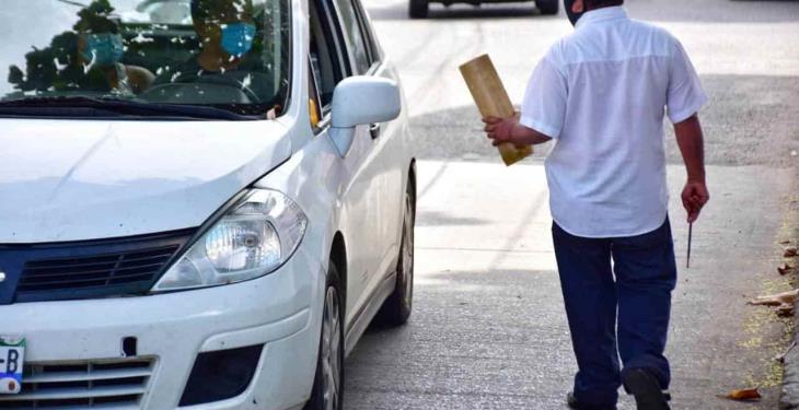 Ante la falta de eventos, marimba La Choca ambienta las mañanas en calle Castillo