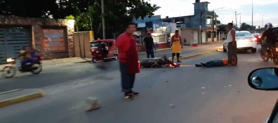 Grave resulta motociclista que derrapó en la carretera a La Isla