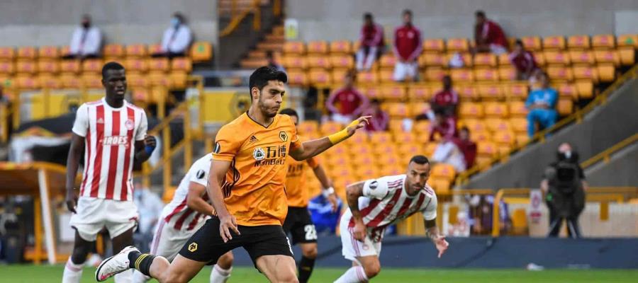 Andrea Pirlo pediría a Raúl Jiménez como 9