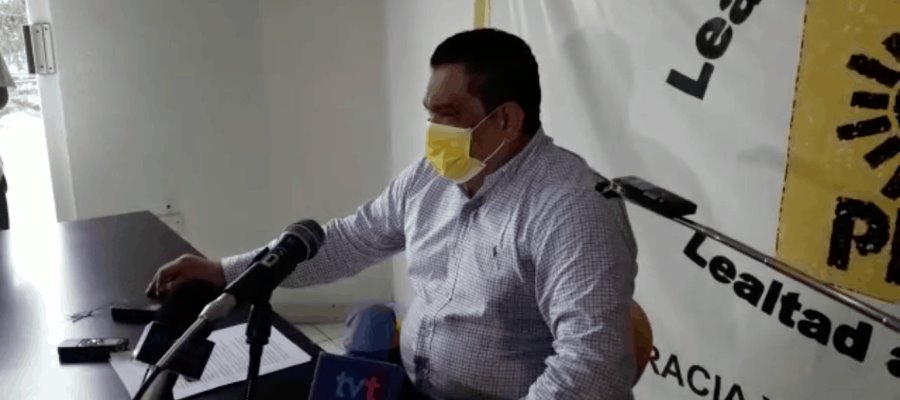 Recibe nueva dirigencia estatal perredista pasivos por 4 mdp; adelantan que cambiarán de sede y reducirán personal