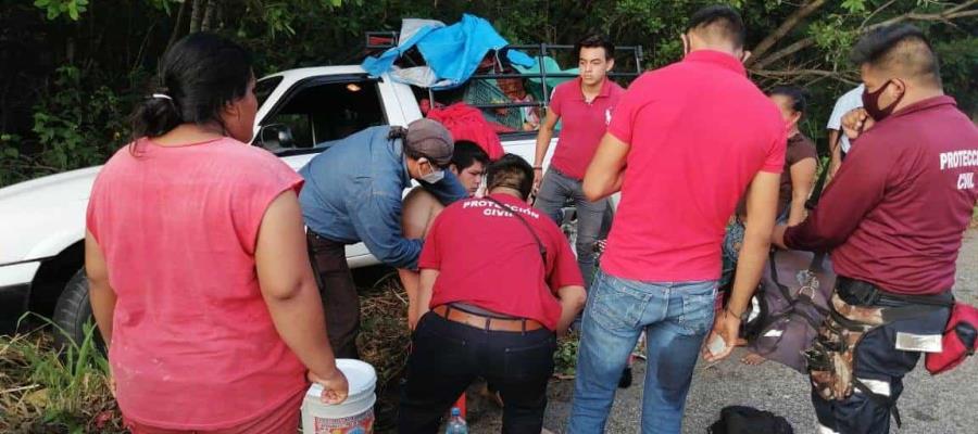 Se registra accidente sobre la carretera Frontera - Ciudad del Carmen Se registra accidente sobre la carretera Frontera - Ciudad del Carmen