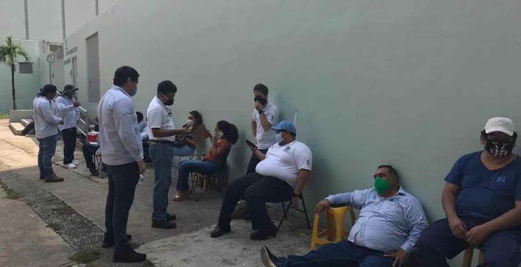 Protestan mil telefonistas en Tabasco porque Telmex quiere desconocer jubilación en empleados de recién ingreso
