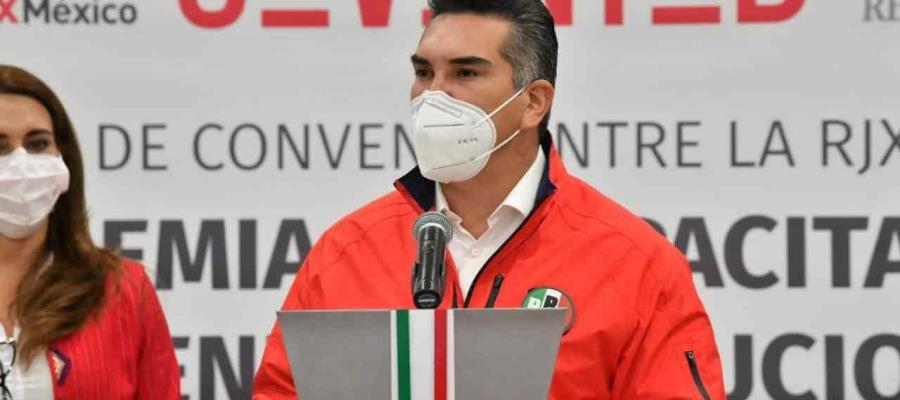 Señalados de recibir sobornos deberán aclararlo; cada quien debe responder por sus actos, advierte dirigencia del PRI Señalados de recibir sobornos deberán aclararlo; cada quien debe responder por sus actos, advierte dirigencia del PRI