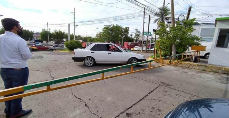 Cierran colonos de La Magisterial posibilidad de usar sus calles como vías alternas ante obra de distribuidor Universidad