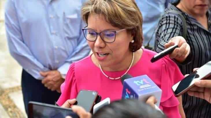 Denuncian penalmente a titular de SETAB por supuesta “discriminación” contra maestros inconformes