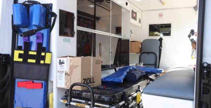 Dona PEMEX ambulancia a Cunduacán para mayor atención médica a la zona de ‘Tulipán’
