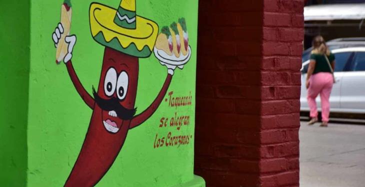 Pese a pandemia, persiste el espíritu patrio en los villahermosinos Pese a pandemia, persiste el espíritu patrio en los villahermosinos