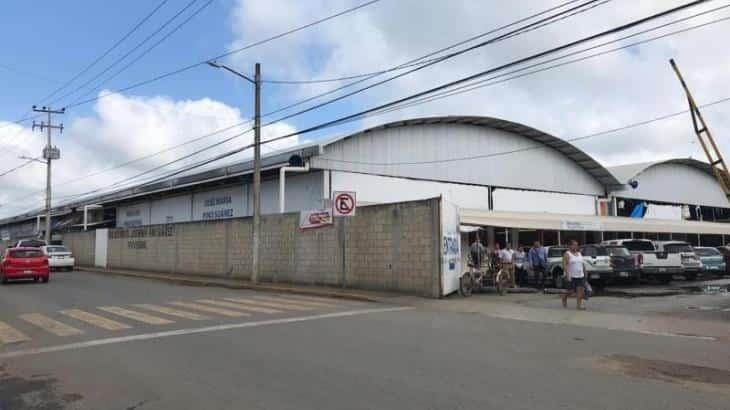 Inician locatarios venta de carne en tianguis de Casa Blanca, pese a restricción del ayuntamiento