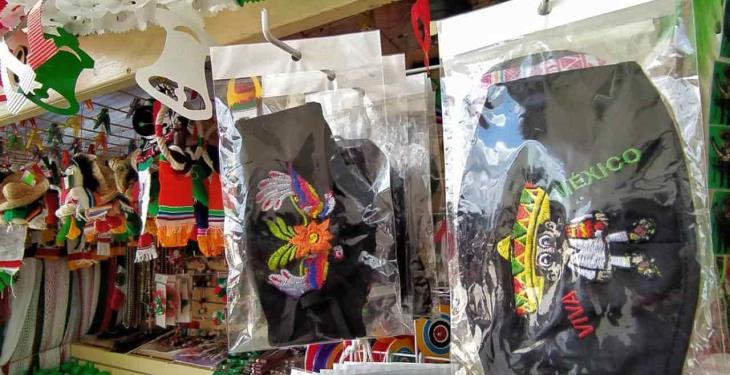 Llegan los cubrebocas a la mexicana para los festejos patrios