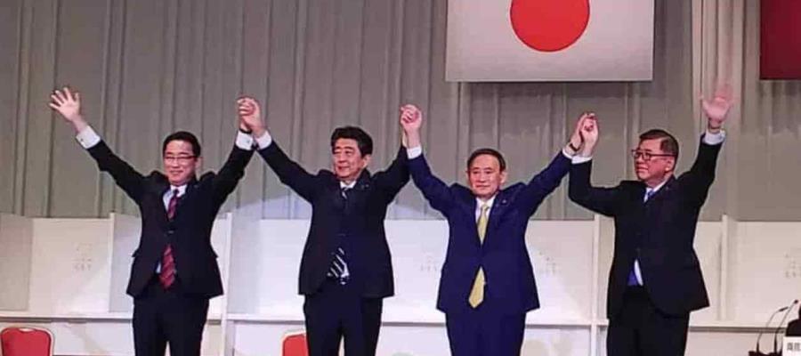 Eligen a Yoshihide Suga como nuevo primer ministro de Japón