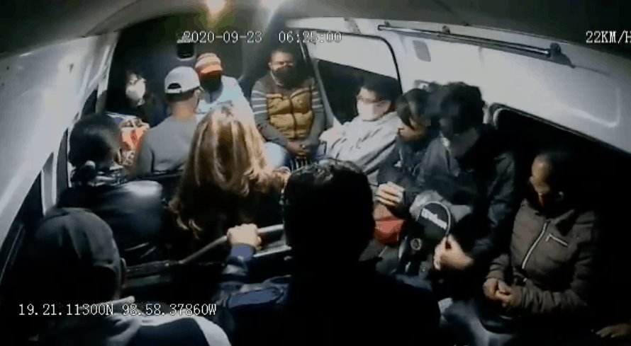 ¡Que la Santa Muerte te lo multiplique! Le grita pasajera a ladrón en Estado de México