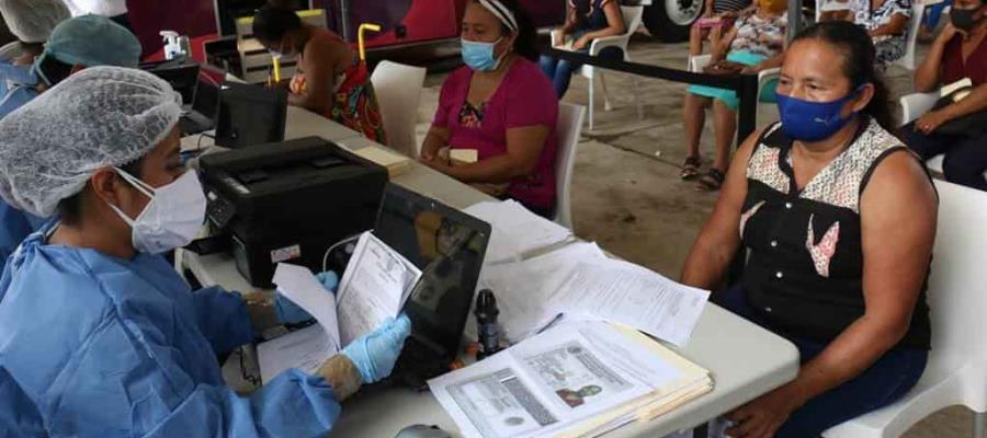 Instala la Secretaría de Salud, Unidades Médicas Móviles en Comalcalco.