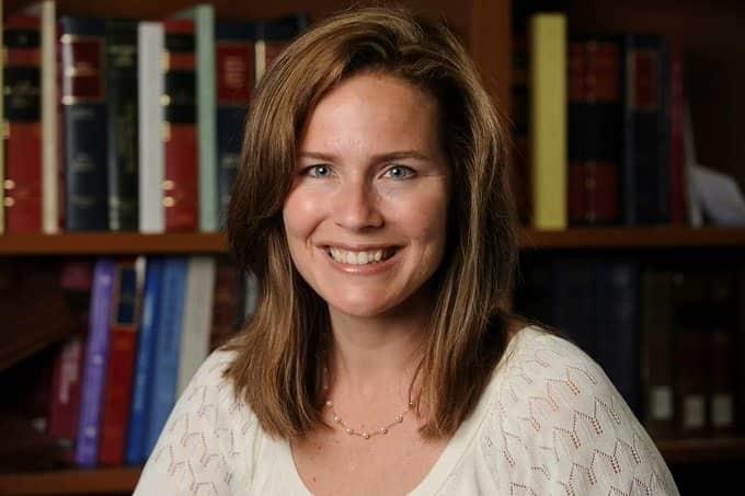 Amy Coney sería la nueva jueza de la Corte Suprema de EEUU tras muerte de Ruth Bader Ginsburg