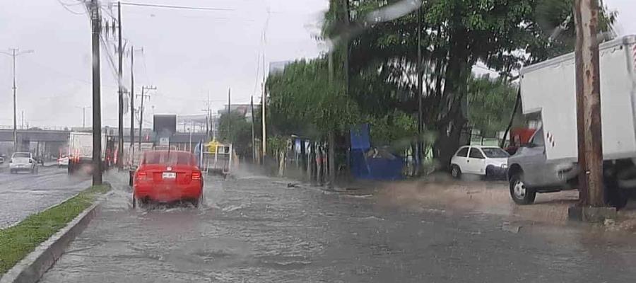 Pide Ayuntamiento de Centro a pobladores resguardar documentos y propiedades ante inundaciones
