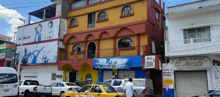Investigan muerte de hombre en hotel del centro de Villahermosa
