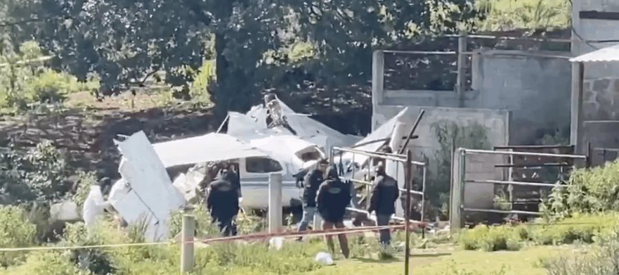 Cae avioneta en Amealco, Querétaro; iba cargada de droga