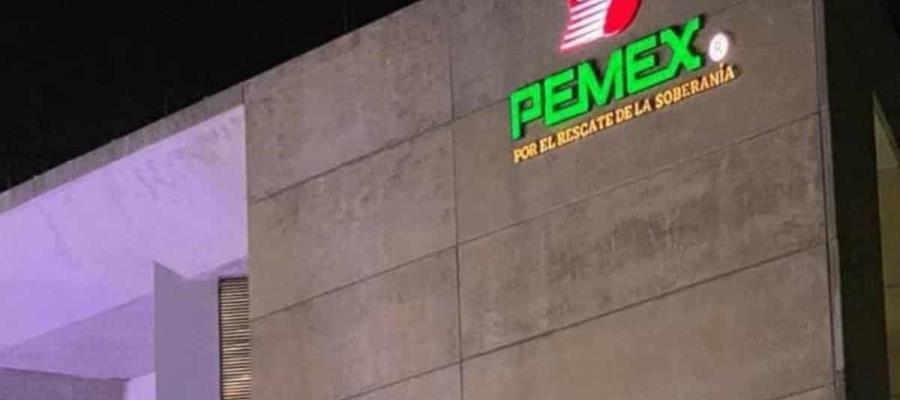 PEMEX regresa al mercado internacional para refinanciar su deuda existente, informan agencias PEMEX regresa al mercado internacional para refinanciar su deuda existente, informan agencias