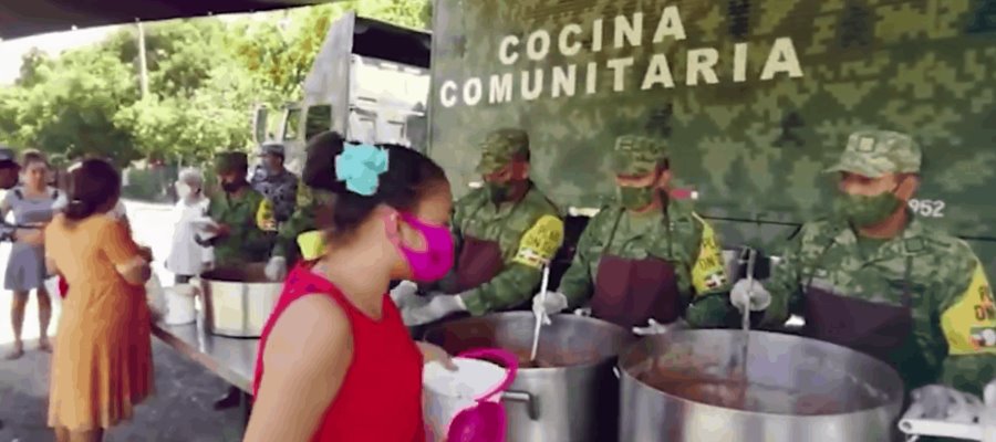 Instala SEDENA primera cocina comunitaria en Centro para atender a damnificados
