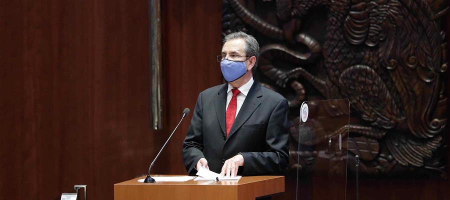 “Vamos a considerar el uso del cubrebocas obligatorio y lo mejor es el ejemplo por eso es que no me lo quito”: Moctezuma