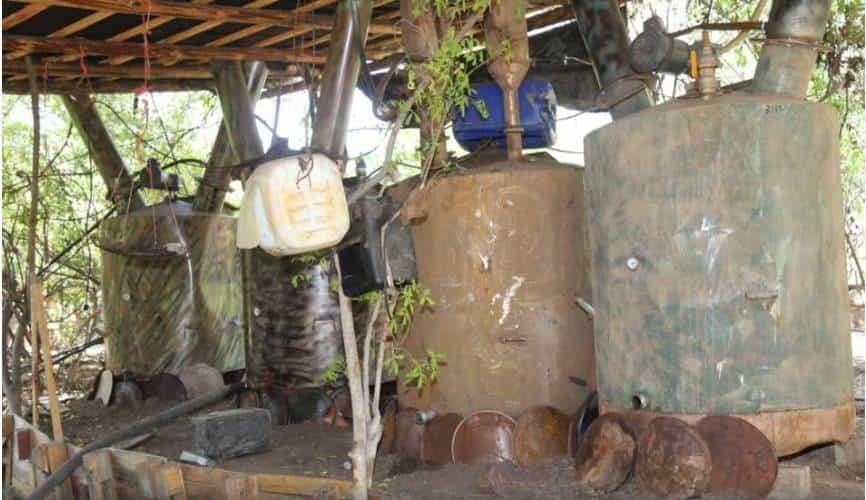 Desmantelan Ejército y policía Estatal, laboratorio de drogas en Sinaloa