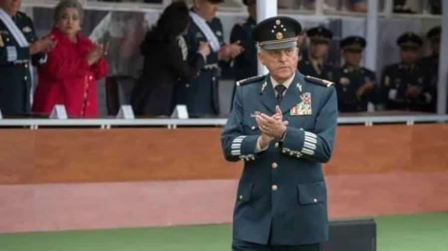 Trasladan a Nueva York al general Salvador Cienfuegos para continuar su proceso por narcotráfico