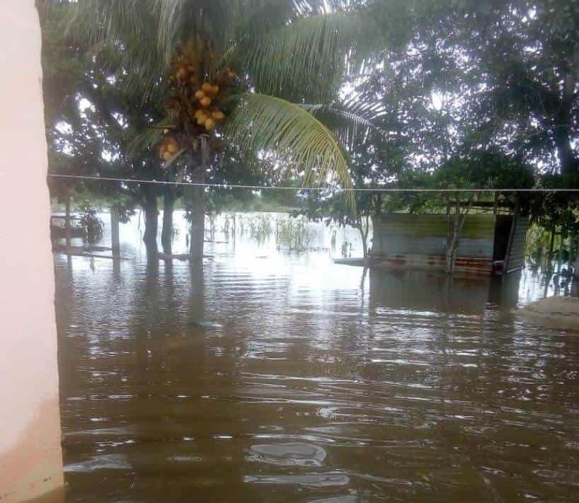 Denuncian que en Huimanguillo 70 comunidades inundadas no fueron censadas