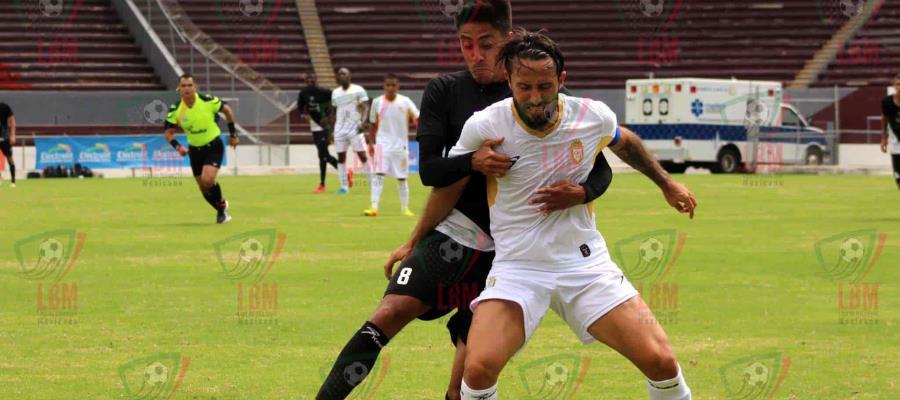 Jugadores y árbitros exigen pago de sueldo en la Liga de Balompié Mexicano