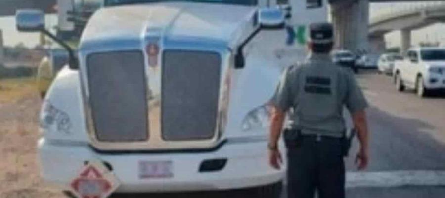 Asegura Guardia Nacional 58 mil litros de hidrocarburo ilegal… en Durango Asegura Guardia Nacional 58 mil litros de hidrocarburo ilegal… en Durango