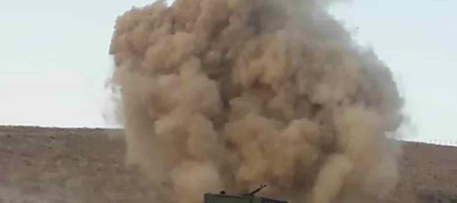 Ataque suicida y detonaciones de bomba mata al menos 29 personas en Afganistán