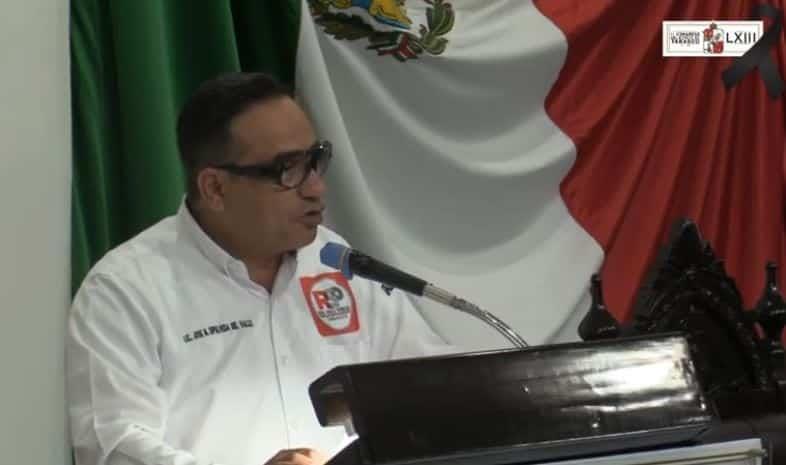 Reclaman diputados rezago legislativo, al haber iniciativas sin dictaminar desde hace más de dos años