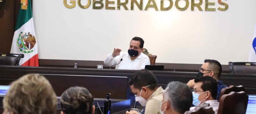 Da positivo a Covid-19 Carlos Mendoza Davis, gobernador de Baja California Sur