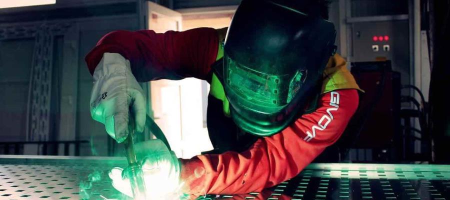 Actividad industrial registra crecimiento en México al cierre de 2021