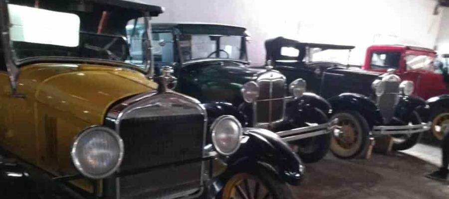 Incautan 41 automóviles de colección, en propiedad de Raymundo Collins, exfuncionario de Mancera