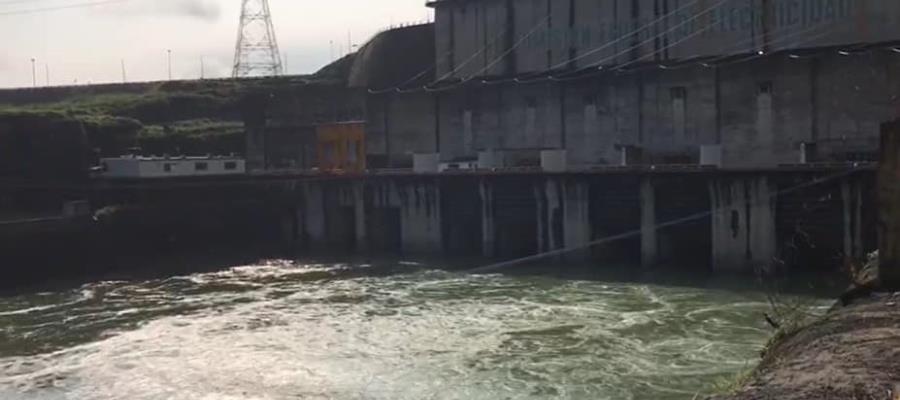 Aumenta a 800 metros cúbicos por segundo desfogue en “Peñitas”