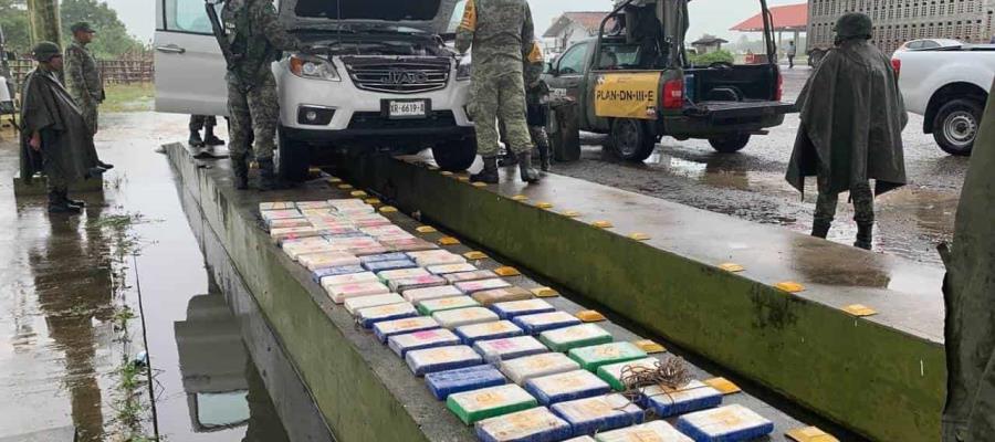 Aprehende Sedena a hombre que transportaba 75 paquetes de cocaína en Puente Tonalá Huimanguillo Aprehende Sedena a hombre que transportaba 75 paquetes de cocaína en Puente Tonalá Huimanguillo