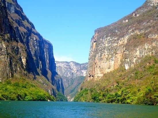 Procederán legalmente contra actores de video sexual en el Cañón del Sumidero