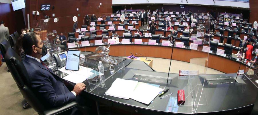 Senado aprueba castigar violencia digital contra mujeres