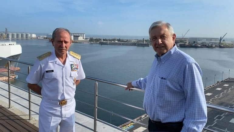 Secretario de Marina organizará la atención y rescate de familias afectadas por las inundaciones en Tabasco