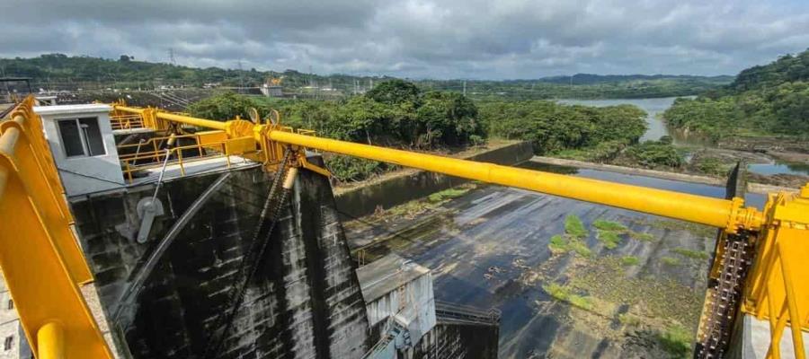 Admite Bartlett error de cálculo en desfogue de Peñitas que inundó a Tabasco... a principios de octubre Admite Bartlett error de cálculo en desfogue de Peñitas que inundó a Tabasco... a principios de octubre