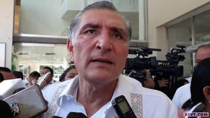 Por nivel de los ríos, no se puede bombear en El Castaño, Macuspana: Adán Augusto López Por nivel de los ríos, no se puede bombear en El Castaño, Macuspana: Adán Augusto López