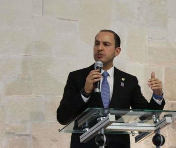 Gobierno federal declaró enemigos a quienes prometió ayudar, señalan senadores tras dichos de “inundar a los más pobres”