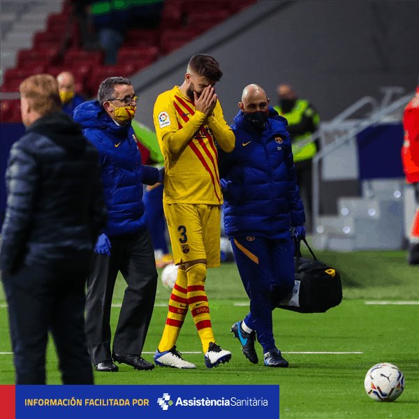 Se lesiona Gerard Piqué en la derrota del Barcelona ante el Atlético de Madrid