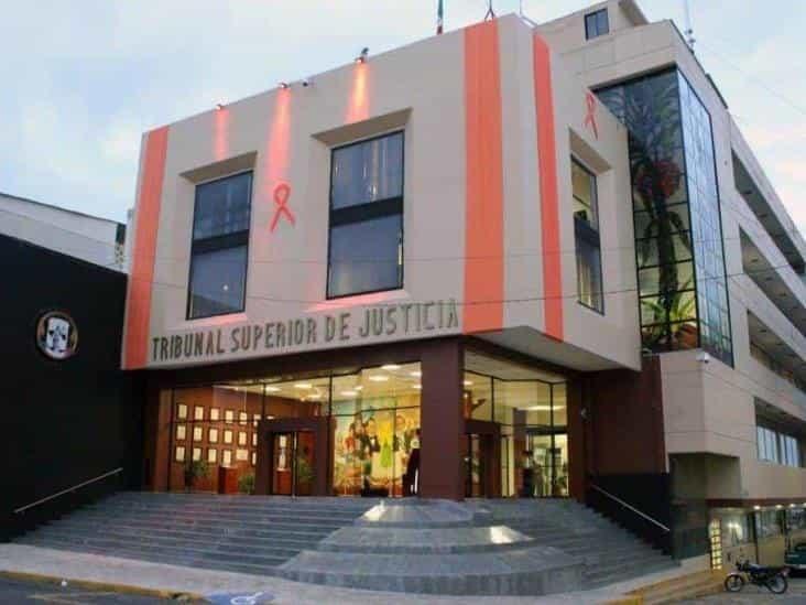 Adeuda TSJ bono navideño y de antigüedad a trabajadores Adeuda TSJ bono navideño y de antigüedad a trabajadores