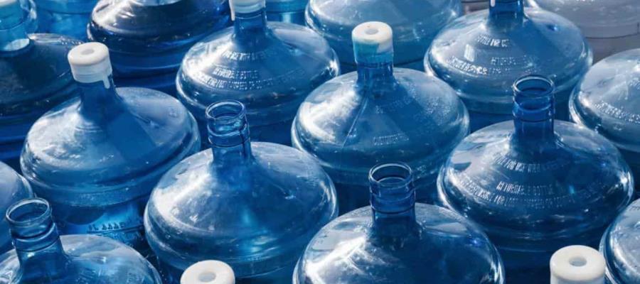 Instalan planta potabilizadora para 800 garrafones por hora en Gaviotas Norte