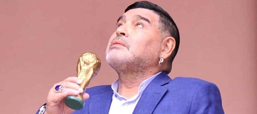 Se disputa herencia familia de Maradona tras su muerte