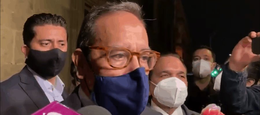 Pide el CCE discusión a fondo sobre la compra de divisas por parte de Banxico